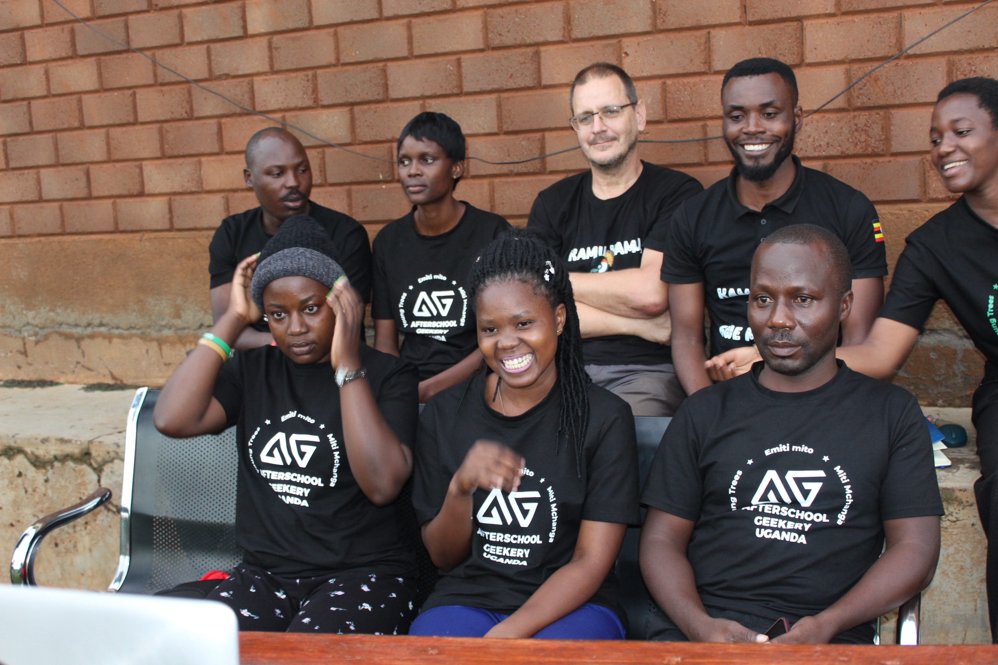 Research and data analysis